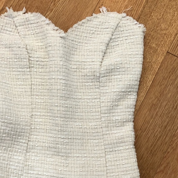 Tops - 🌟Sale🌟BNWOT Strapless Top